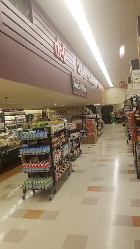 Grocery Store «Star Market», reviews and photos, 275 Beacon St, Somerville, MA 02145, USA