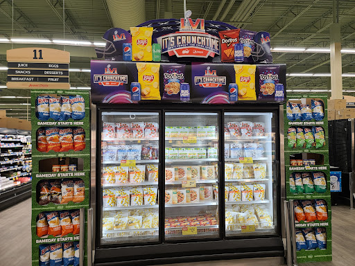 Shopping Mall «The Brickyard», reviews and photos, 2600 N Narragansett Ave, Chicago, IL 60639, USA