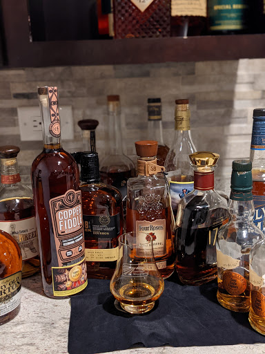 Wine Store «Gold Eagle Liquors», reviews and photos, 255 Peterson Rd, Libertyville, IL 60048, USA