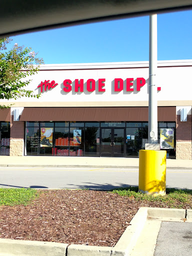 Shoe Store «Shoe Dept.», reviews and photos, 805 Industrial Blvd #300, Smyrna, TN 37167, USA