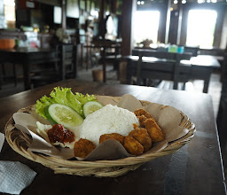 Warung Vegetarian Somayoga photo