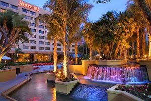 Long Beach Marriott image