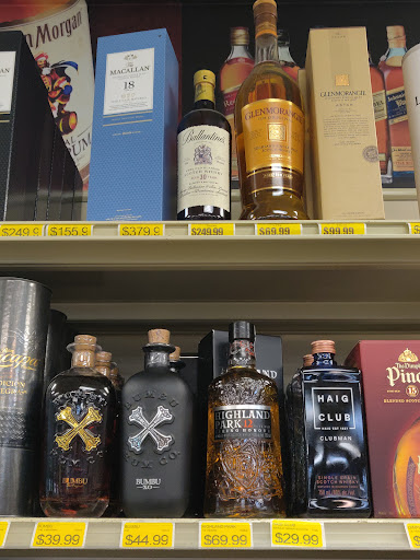 Liquor Store «One O One Liquors & Wine», reviews and photos, 617 E Oakland Park Blvd, Oakland Park, FL 33334, USA