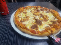 Pizza du Restaurant halal Arc Food à Paris - n°10