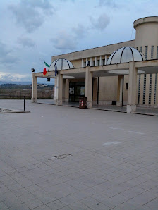 Istituto D'Istruzione Superiore R. Piria - Liceo Scient. Rosarno - I Via Amedeo Modigliani, 89025 Rosarno RC, Italia