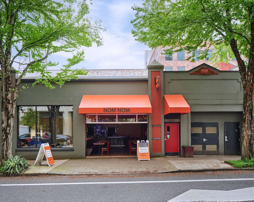 Nom Nom Restaurant & Grill 97209