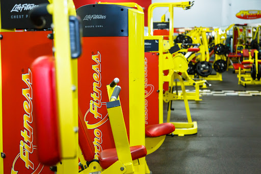 Gym «Retro Fitness», reviews and photos, 1815 E Jericho Turnpike, Huntington, NY 11743, USA