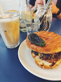 Café du Restaurant servant le petit-déjeuner Echo à Paris - n°8