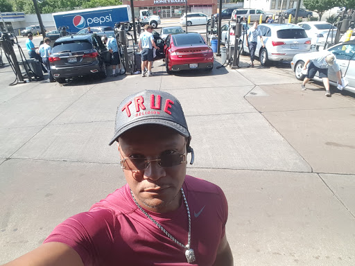 Car Wash «Waterway Carwash», reviews and photos, 10850 Manchester Rd, Kirkwood, MO 63122, USA