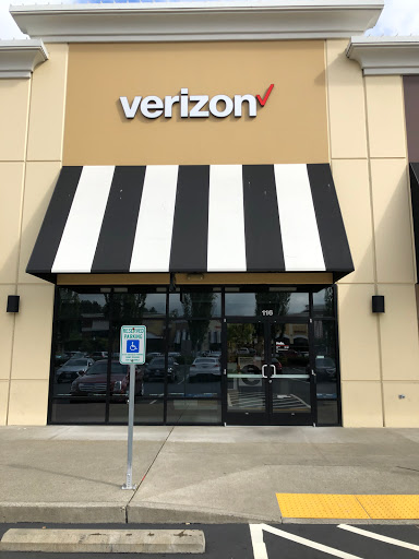 Cell Phone Store «Verizon», reviews and photos, 17100 Southcenter Pkwy #116, Tukwila, WA 98188, USA