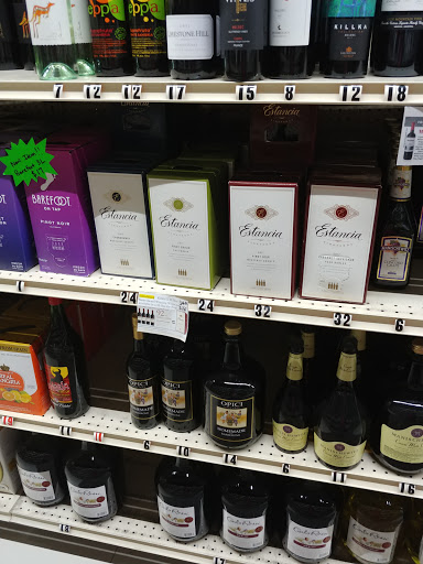 Liquor Store «Union Street Wine & Liquor», reviews and photos, 28-20 Union St, Flushing, NY 11354, USA