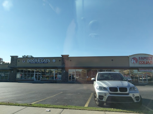 Pet Supply Store «All About Dogs & Cats LLC», reviews and photos, 1429 S Glenstone Ave, Springfield, MO 65804, USA