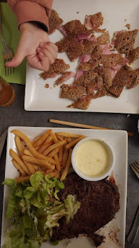 Frite du Le Grillon, Restaurant, Crêperie, Grill avec Agneau de Pré-salé, produits locaux, Hôtel à Pontorson - n°11