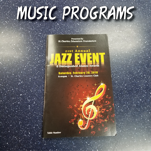 Print Shop «Button Man Printing», reviews and photos, 7 E Main St, St Charles, IL 60174, USA