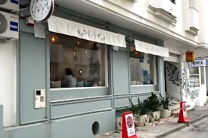 Ivy Coffee Shop & Restaurant image
