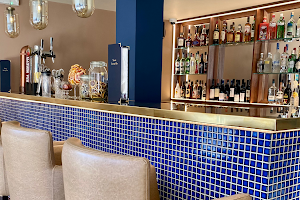 Soirée Lounge Bar image