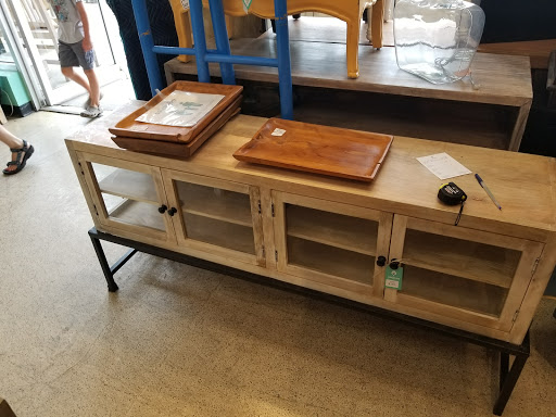 Department Store «Nordstrom Rack Shelbyville Road Plaza», reviews and photos, 4600 Shelbyville Rd, Louisville, KY 40207, USA