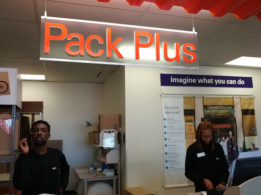 Print Shop «FedEx Office Print & Ship Center», reviews and photos, 4417 Hartwick Rd, College Park, MD 20740, USA