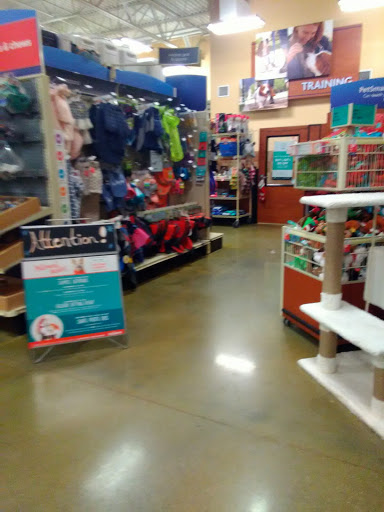 Pet Supply Store «PetSmart», reviews and photos, 122 Dunes Plaza, Michigan City, IN 46360, USA