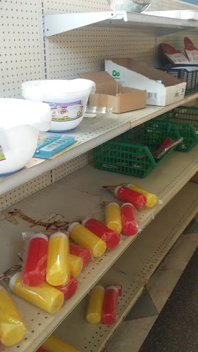 Grocery Store «HT Oaktree Market», reviews and photos, 10008 Aurora Ave N, Seattle, WA 98133, USA