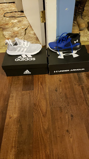 Shoe Store «Shoe Sensation», reviews and photos, 397 Market Square Dr, Maysville, KY 41056, USA