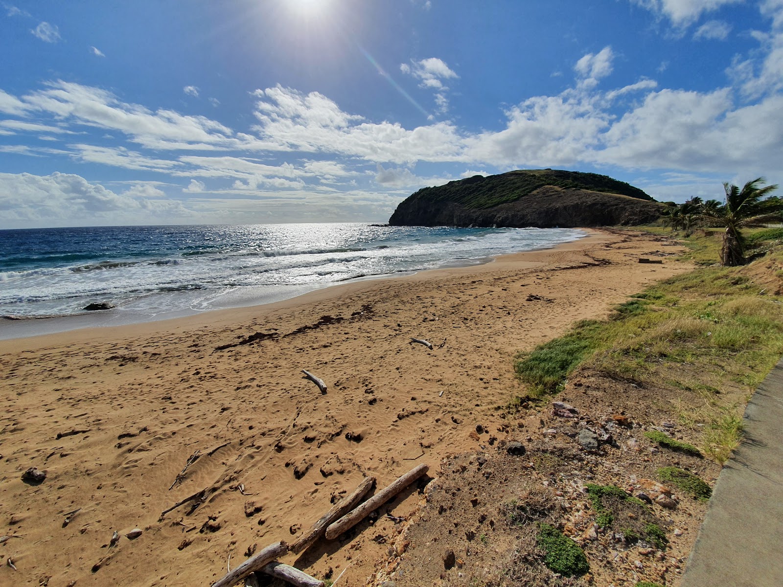 Foto de Plage de Grande Anse com baixo nível de limpeza