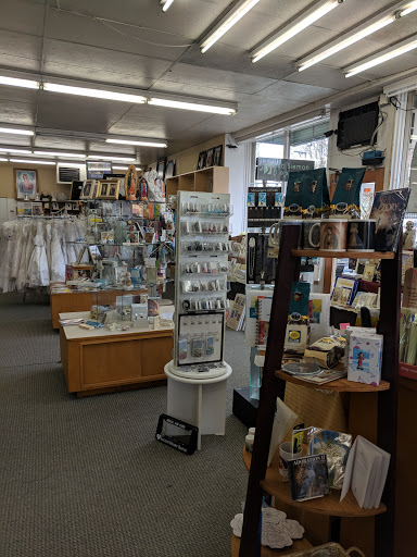 Book Store «Alleluia Catholic Store», reviews and photos, 201 1st Ave S, Kent, WA 98032, USA