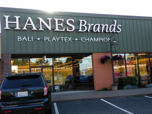 Shoe Store «Famous Footwear Outlet», reviews and photos, 1332 Lum Rd, Centralia, WA 98531, USA