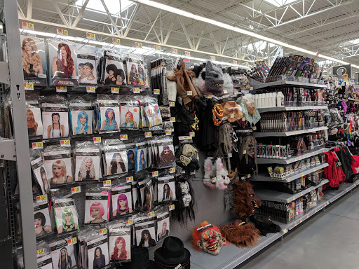 Discount Store «Walmart», reviews and photos, 6501 Veterans Memorial Pkwy, Crestwood, KY 40014, USA