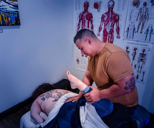 Hair Salon «Urban Colorz Salon», reviews and photos, 13043 SE 84th Ave, Clackamas, OR 97015, USA