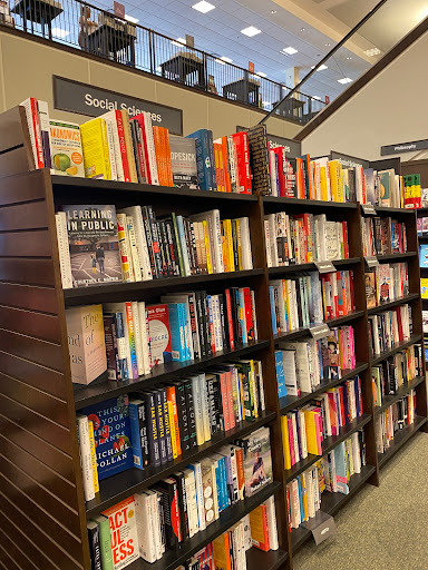 Book Store «Barnes & Noble», reviews and photos, 6002 Slide Rd, Lubbock, TX 79414, USA