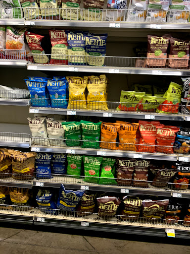 Grocery Store «Whole Foods Market», reviews and photos, 801 E Lamar Blvd, Arlington, TX 76011, USA