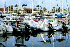 Version caraïbes - Location de bateaux Guadeloupe image