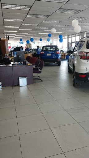 Car Dealer «Kunes Country Ford Stateline Superstore», reviews and photos, 104 IL-173, Antioch, IL 60002, USA