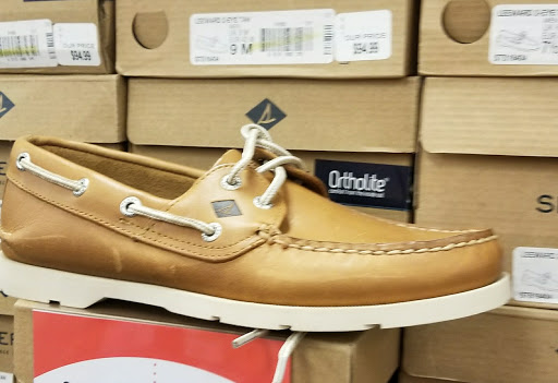 Shoe Carnival, 69330 LA-21, Covington, LA 70433, USA, 