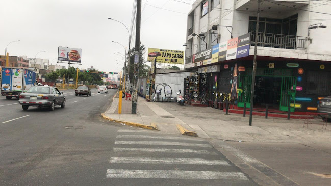 Opiniones de Radikal Biker Perú en La Victoria - Tienda de motocicletas
