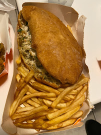 Sandwich au poulet du Restaurant créole BANM BOKIT à Paris - n°13