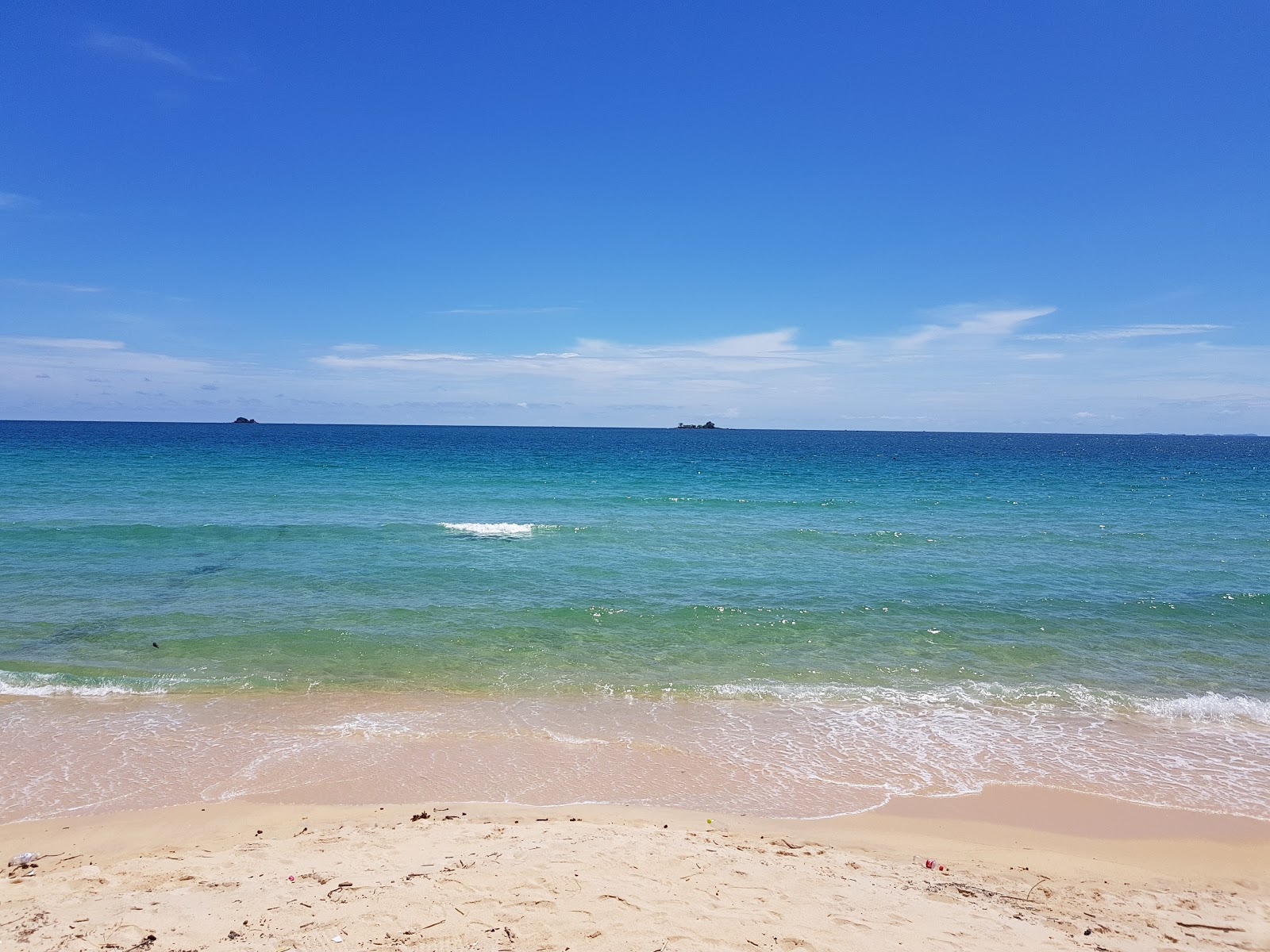 Photo de Ganh Dau Beach avec un rivage spacieux