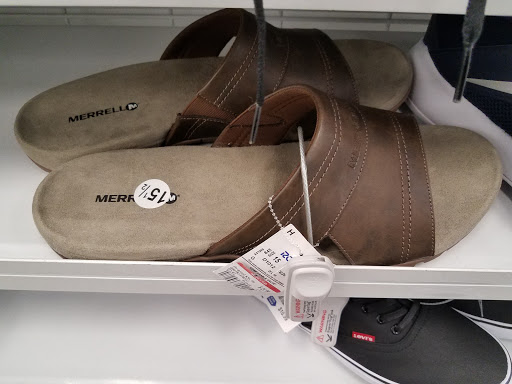 Clothing Store «Ross Dress for Less», reviews and photos, 514 S Illinois Rte 59, Naperville, IL 60540, USA