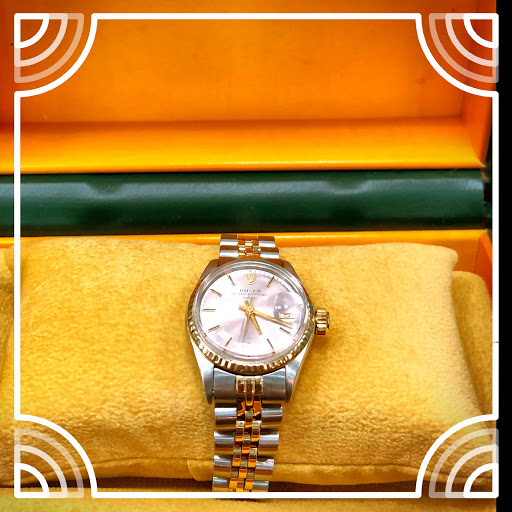 Jewelry Repair Service «Fast-Fix Jewelry & Watch Repairs - Inside Chandler Fashion Mall», reviews and photos, 3111 W Chandler Blvd, Chandler, AZ 85226, USA