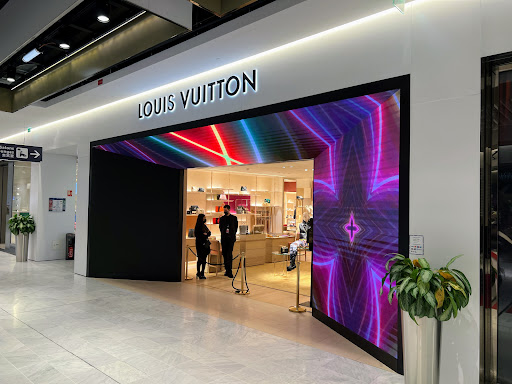 Tienda Louis Vuitton Charles de Gaulle T2E - Francia