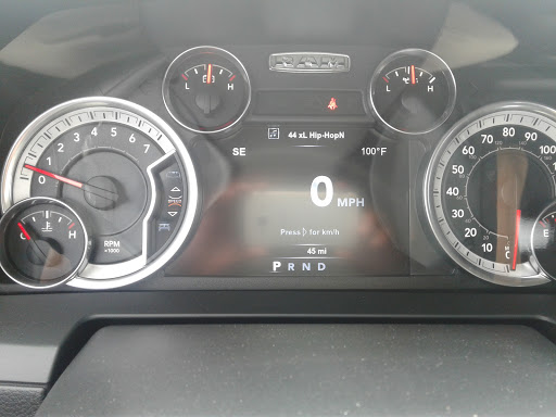 Car Dealer «Yaklin Chrysler Dodge Jeep RAM», reviews and photos, 1550 W Kingsbury St, Seguin, TX 78155, USA