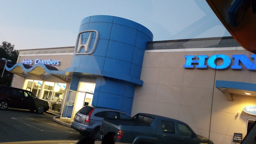 Honda Dealer «Herb Chambers Honda of Burlington», reviews and photos, 33 Cambridge St, Burlington, MA 01803, USA