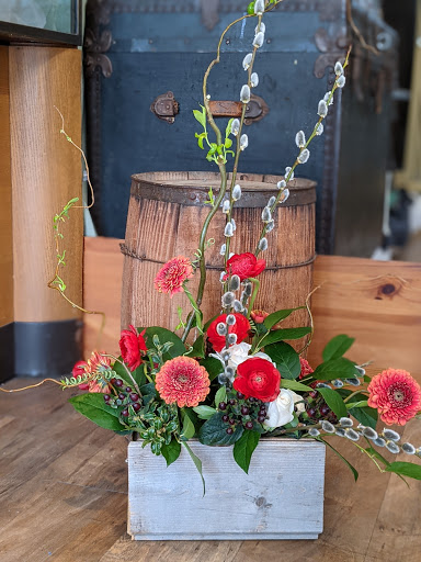 Florist «Monroe Floral», reviews and photos, 113 W McDougall St, Monroe, WA 98272, USA