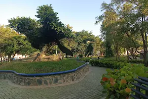 Parque Temático image