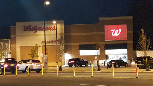 Walgreens, 3508 John F. Kennedy Blvd, Union City, NJ 07087, USA, 