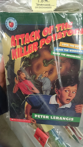 Thrift Store «Red White & Blue Thrift Store», reviews and photos, 19239 SE McLoughlin Blvd, Gladstone, OR 97027, USA