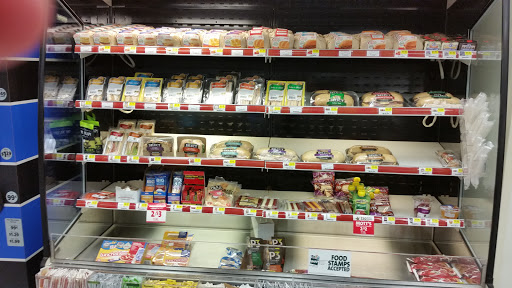 Gas Station «Speedway», reviews and photos, 505 Townline Rd, Mundelein, IL 60060, USA