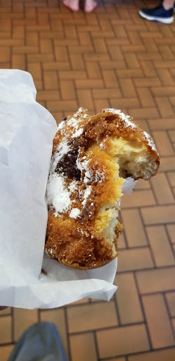 Donut Shop «Dandee Donut Factory», reviews and photos, 1900 E Atlantic Blvd, Pompano Beach, FL 33060, USA