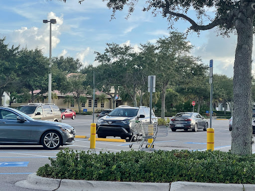 Supermarket «Publix Super Market at University Walk», reviews and photos, 2875 University Pkwy, Sarasota, FL 34243, USA